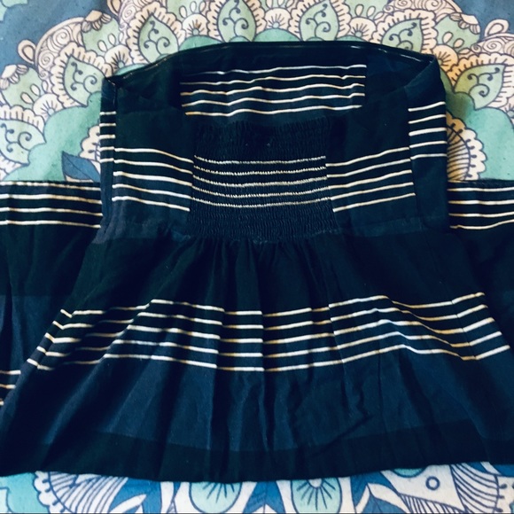 Striped Strapless Dress - Picture 3 of 6